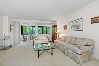 Photo of 2 Hawthorne Place Boston - West End, MA 02114
