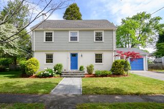 Photo of 51 Rustlewood Rd Milton, MA 02186