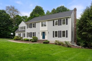 Photo of 7 Cider Hill Lane Sherborn, MA 01770