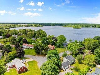 Photo of 29 Saddle Dr Bridgewater, MA 02324
