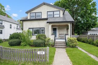 Photo of 129 Oakland St Mansfield, MA 02048