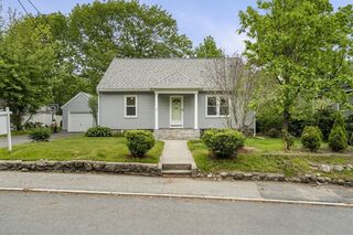 Photo of 5 Walker Ave Andover, MA 01810