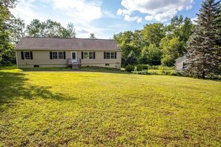 Photo of 185 Baldwinville Rd Winchendon, MA 01475