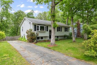 Photo of 13 Karen Cir Holliston, MA 01746