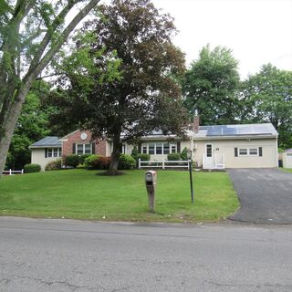 Photo of 82 Fox Ave Dracut, MA 01826