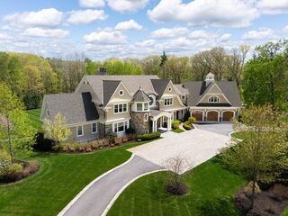 Photo of 14 Lovers Lane Southborough, MA 01772