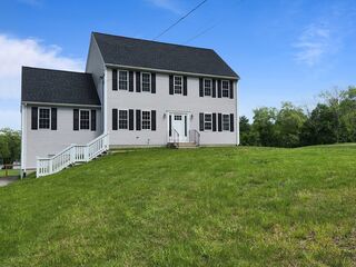 Photo of 51 Bond Rd Charlton, MA 01507