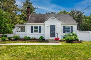Photo of 477 Laws Brook Rd Concord, MA 01742