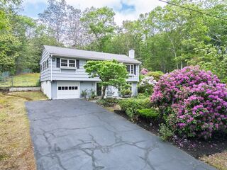 Photo of 6 Marshall St Norfolk, MA 02056