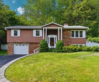 Photo of 34 Queens Rd Leominster, MA 01453