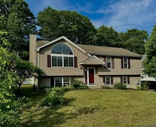 Photo of 62 Moreland Green Dr Worcester, MA 01609