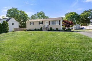 Photo of 10 Vassar Dr Milford, MA 01757