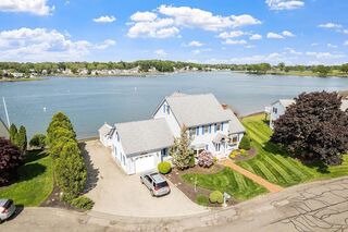 Photo of 9 Jacobs Lndg Danvers, MA 01923