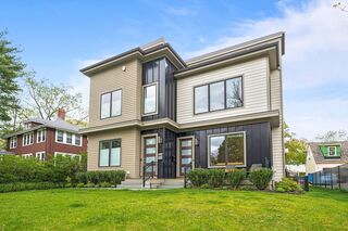 Photo of 26 Salisbury Rd Newtonville, MA 02458