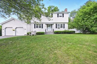 Photo of 76 Hillside Dr Shrewsbury, MA 01545