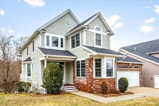 Photo of 4 Rose Court Way East Walpole, MA 02032
