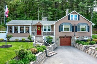 Photo of 139 Groton St Dunstable, MA 01827