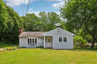 Photo of 56 Western Avenue Essex, MA 01929