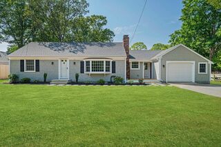 Photo of real estate for sale located at 15 Constance Ann Way Dennis, MA 02660