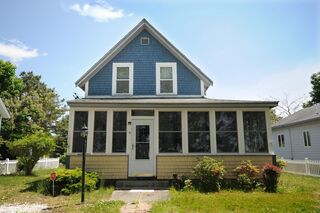 Photo of real estate for sale located at 9 15th St Wareham, MA 02558