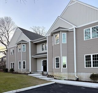 Photo of 2 S Spooner St North Plymouth, MA 02360