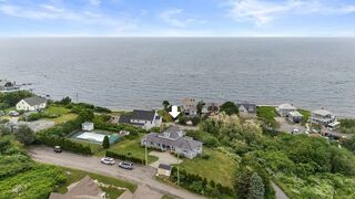 Photo of 24 Arnold Ave Manomet, MA 02360