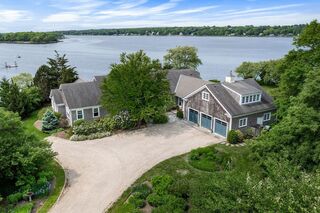 Photo of real estate for sale located at 37 Glen Road Westport, MA 02790