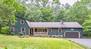 Photo of 295 Forest St Dunstable, MA 01827