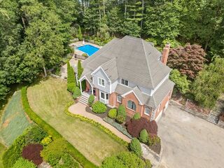 Photo of real estate for sale located at 19 Elizabeth Drive Auburn, MA 01501