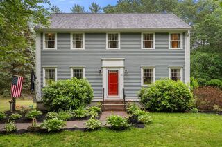 Photo of 55 Cross St Dunstable, MA 01827