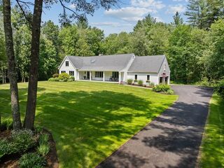 Photo of real estate for sale located at 26 Donnelly Dr Dover, MA 02030