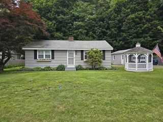 Photo of 68 Lake Shore Dr West Brookfield, MA 01585