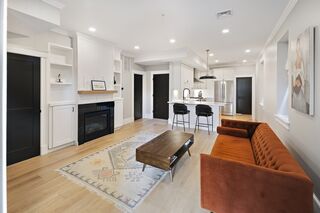 Photo of real estate for sale located at 40 Mount Vernon St Charlestown, MA 02129