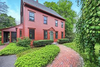 Photo of 1095 Main St Hanover, MA 02339