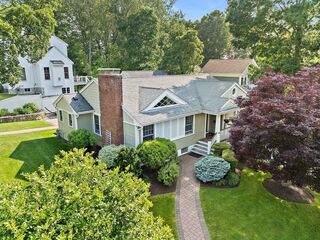 Photo of 141 Cornell St Newton Lower Falls, MA 02462