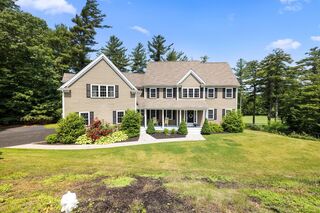 Photo of real estate for sale located at 294 Country Club Way Kingston, MA 02364