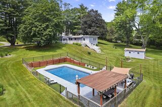 Photo of 44 Locust St Merrimac, MA 01860