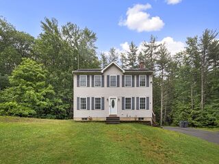 Photo of 1056 Alger St Winchendon, MA 01475