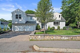 Photo of 7 Helen Rd Braintree, MA 02184