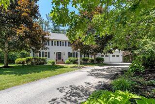 Photo of real estate for sale located at 41 Westford Farm Road Duxbury, MA 02332