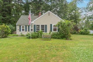 Photo of 307 Wood St Halifax, MA 02338