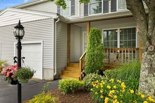 Photo of 48 Finch Rd Raynham, MA 02767