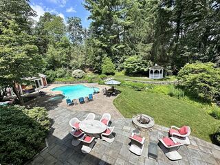 Photo of 4 Green Sherborn, MA 01770