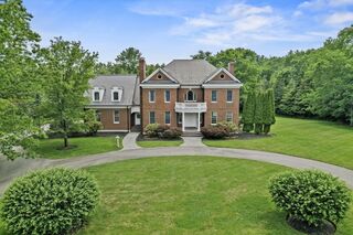 Photo of 2 Azalea Way Boxford, MA 01921