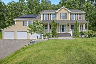 Photo of 6 Blackwell Dr Charlton, MA 01507