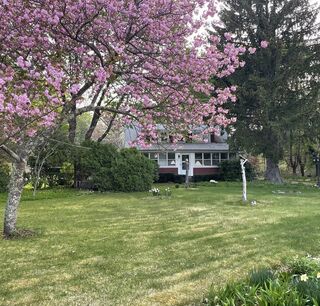 Photo of 241 Fisher St Walpole, MA 02081