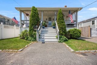 Photo of 97 Kingsley Rd Hull, MA 02045
