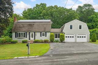 Photo of 103 Central St Newbury, MA 01922