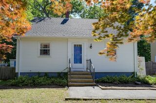 Photo of 22 Willis Lake Dr Sudbury, MA 01776
