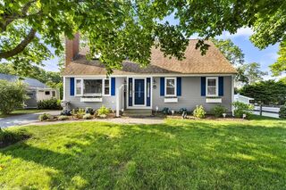 Photo of 28 Chestnut Street Teaticket, MA 02536